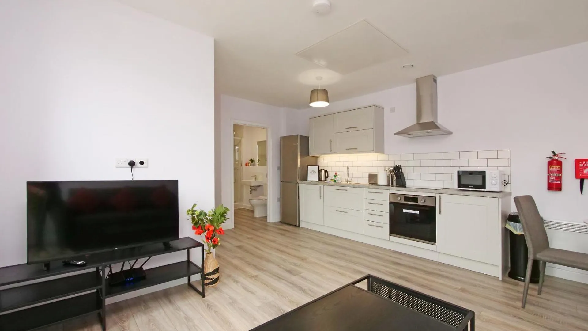 Apartment 46 Luna With Free Parking York